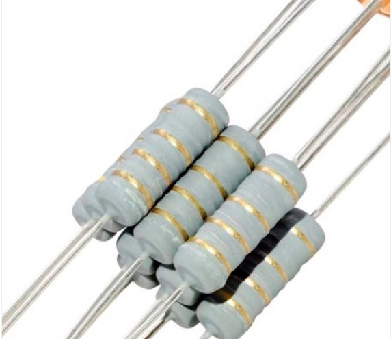 RESISTOR  220R  5W  - FIO 11.05.0029 220R  5W  - FIO