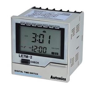 Timer Semanal Anual LE7M-2 Autonics 55.00.0356 TIMER LE7M-2 